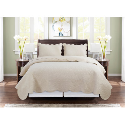 Christiana Cotton Quilt Set