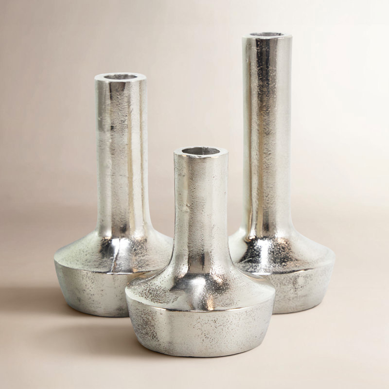 Gaisa Aluminum Candle Holder With Rounded Bases