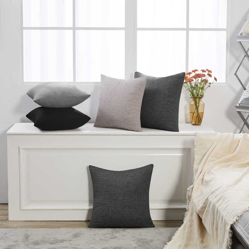 Housses de coussin en faux lin (ensemble de 4), Noir, 16 po x 16 po
