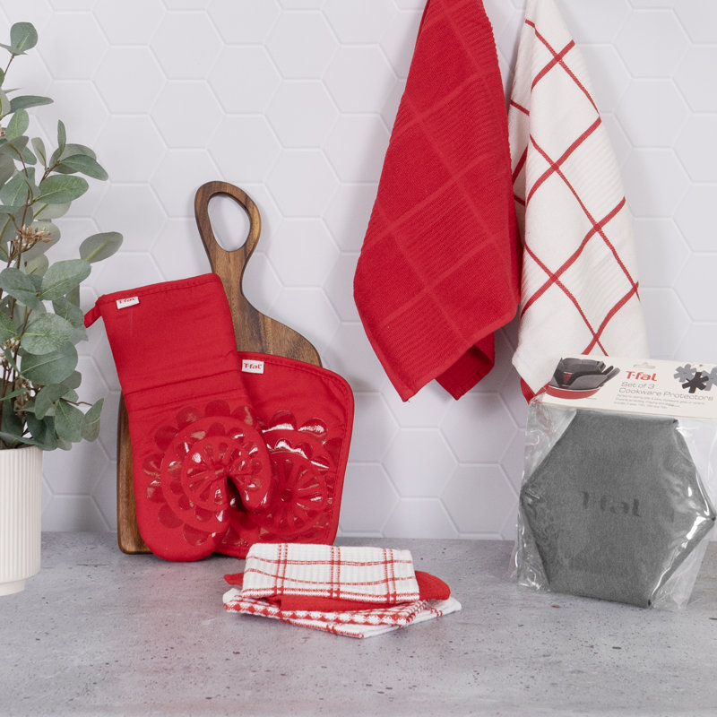 T-fal Essential Collection, Kitchen Gift Set, Red