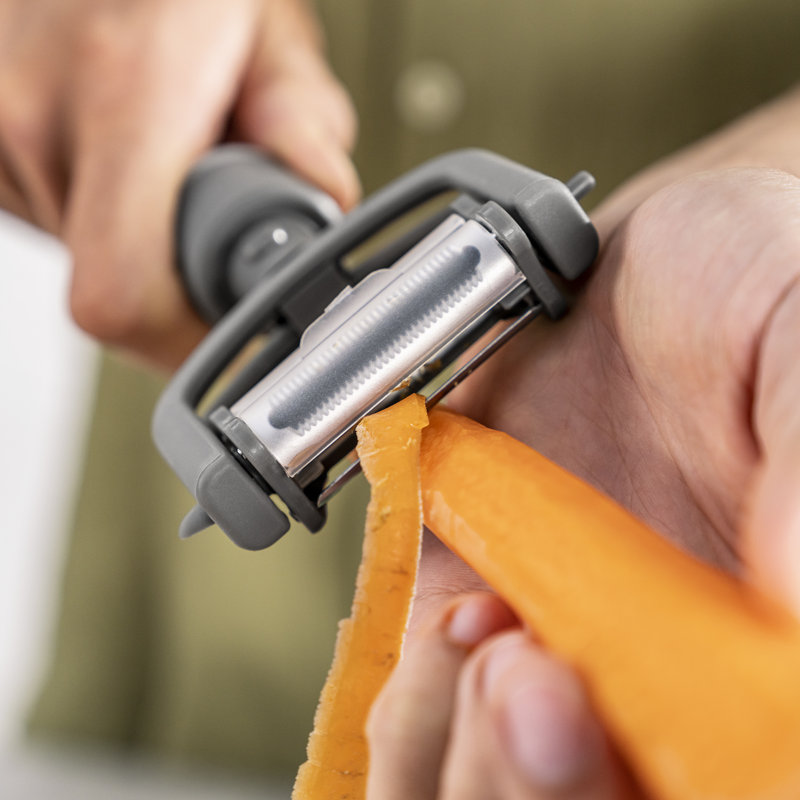 Z-Cut 5-in-1 Peeler