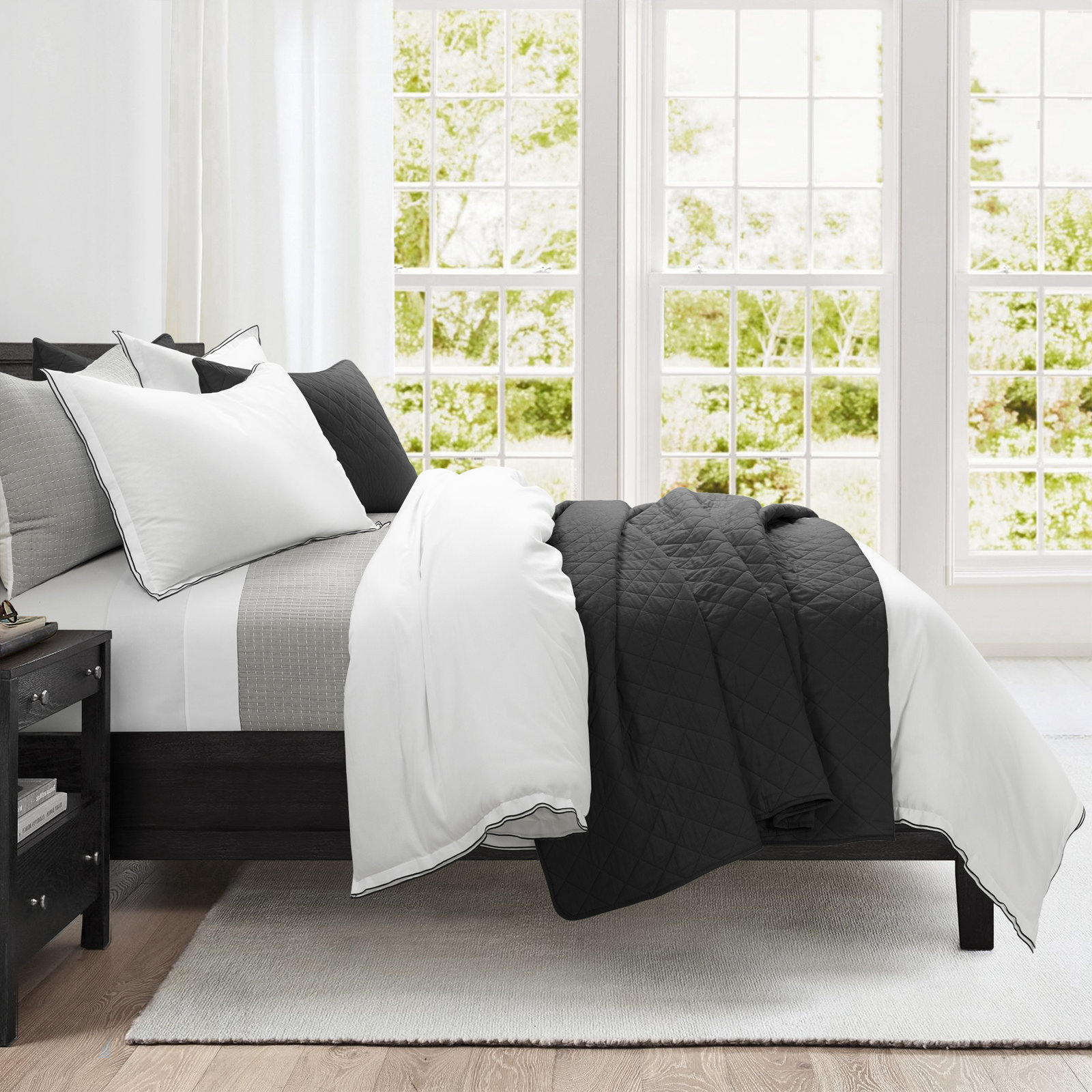 Hampton Embroidered Cotton Comforter Set, White, King Comforter + 2 King Shams