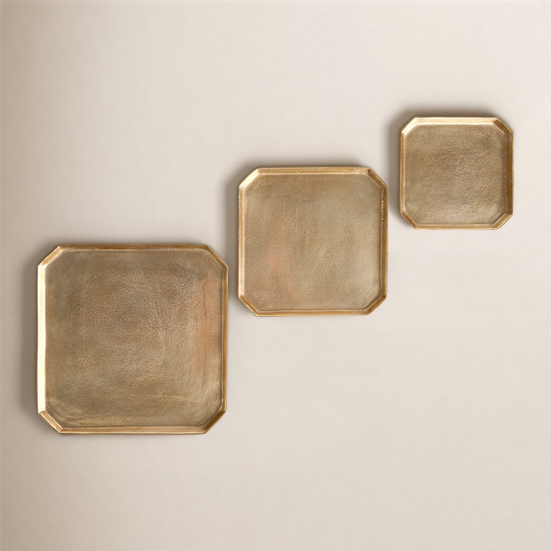 Tray