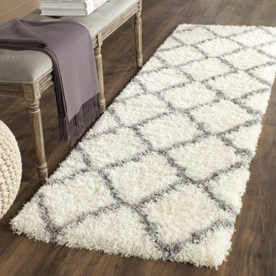 Bertl Shag Performance Geometric Rug