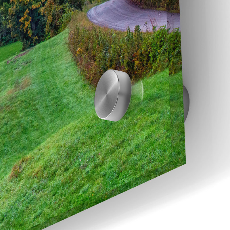 Art mural en verre Ebern Designs «First Light On Jenne Farm» par Rick Berk, H 24 po x l 36 po x P 0,2 po