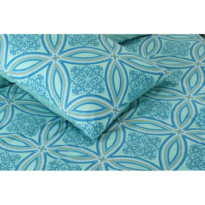 Paisley Reversible Full Microfiber Comforter Set in Multicolor
