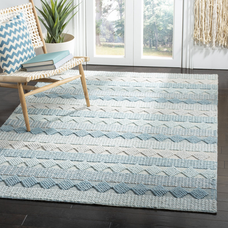 Jacques Natura Hand Loomed Wool/Cotton Geometric Rug in Beige/Blue, Rectangle 5' x 8'