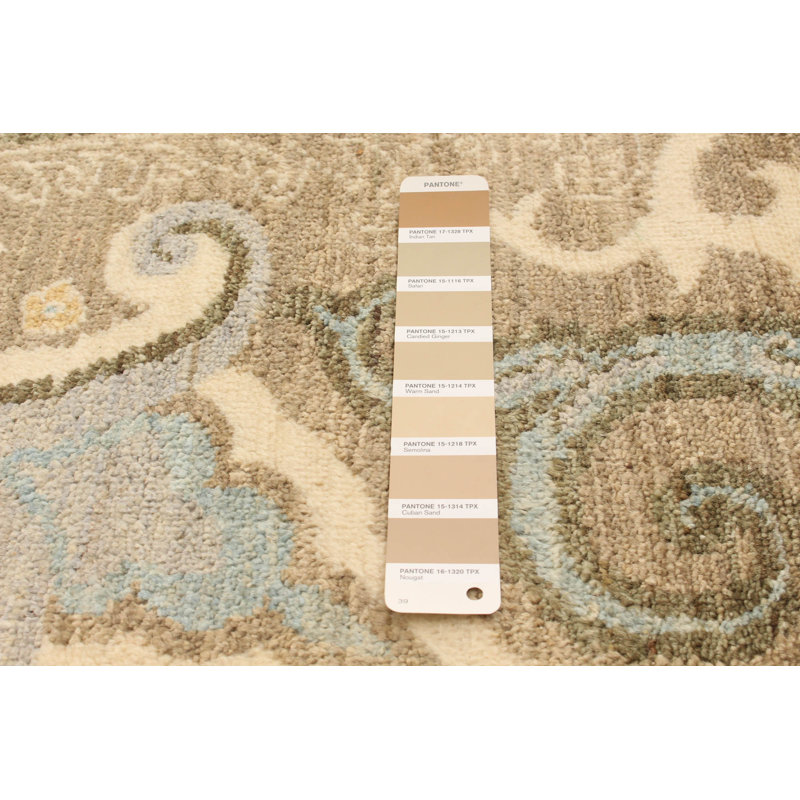Tapis décoratif en laine noué à la main de conception unique en laine noué à la main de conception unique 4 pi 2 po x 6 pi 2 po