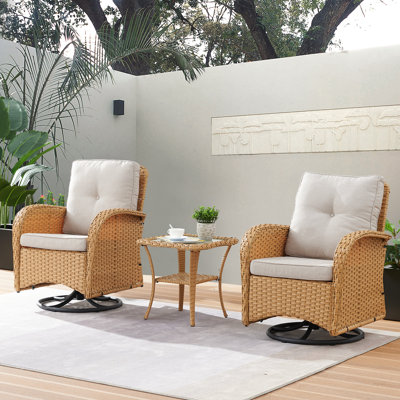 Chaise berçante d'extérieur en osier Dodington