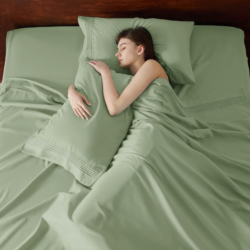 Bedsure Deep Pocket Sheet Set - Fits Mattresses Up to 21 Inches Thick -  GentleSoft Bed Sheet set, Moisture Wicking, Soft & Cooling Bed Sheet & Pillowcases, Easy & Secure Fit