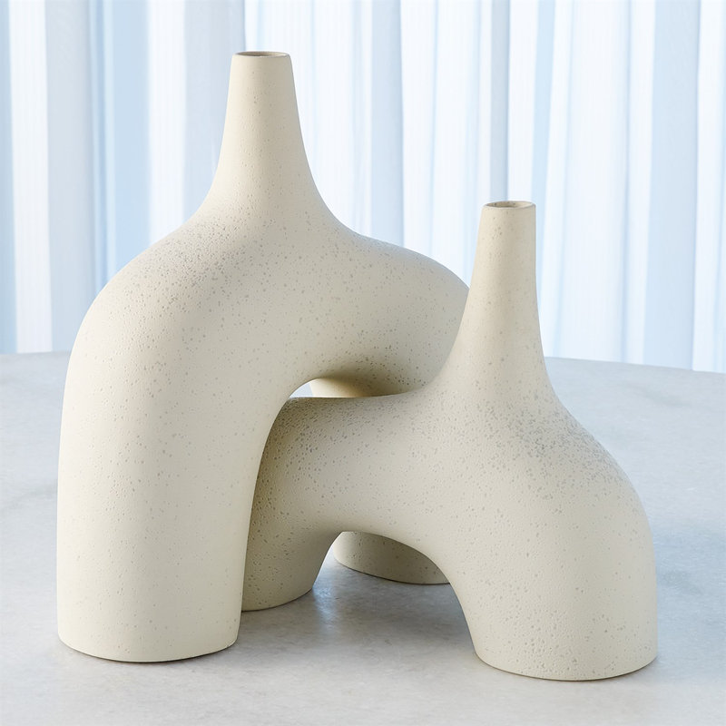 Stretch Cream 10" Earthenware Table Vase