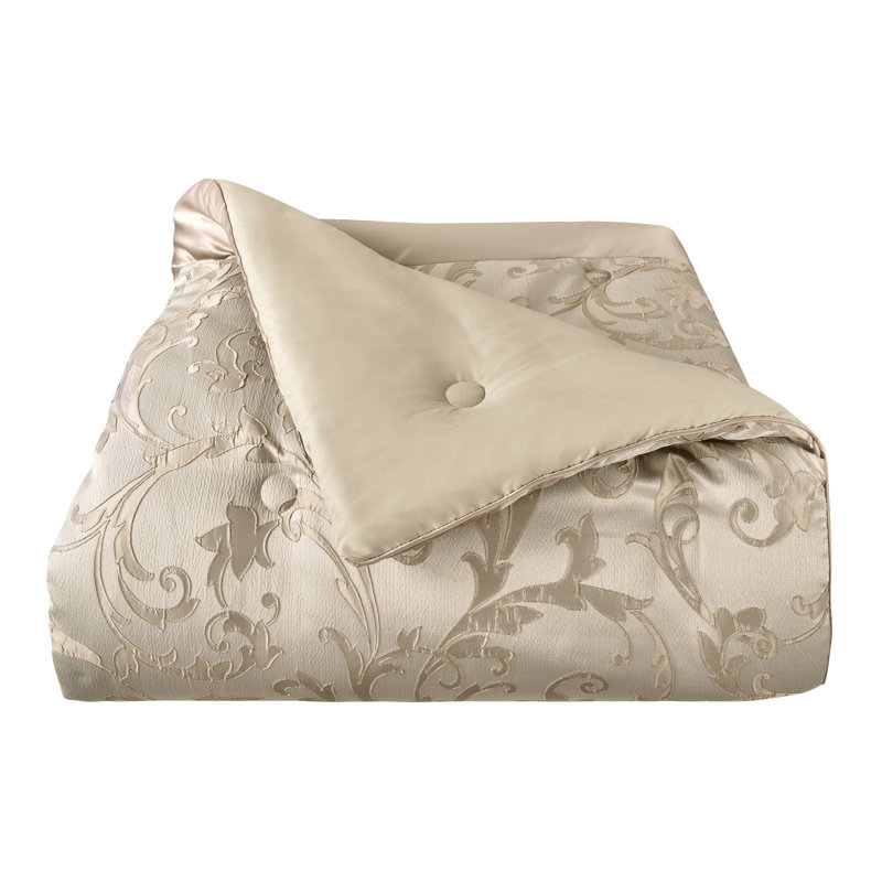 Spectra 3Pc. Comforter Set Taupe, Queen Comforter + 2 Standard Shams