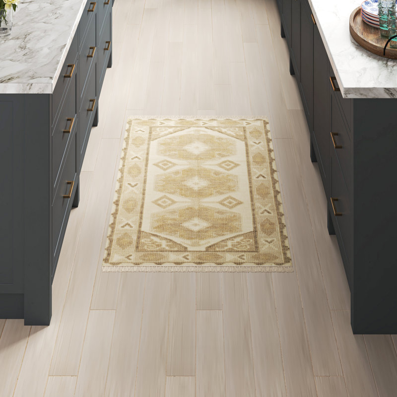 Arlie Oriental Indoor Rug, Rectangle 2' X 3'