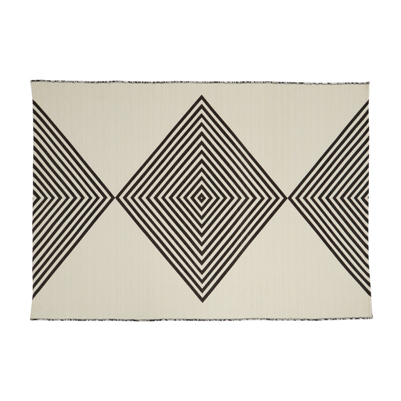 Geometric Indoor / Outdoor Rug, Rectangle 5' x 7'
