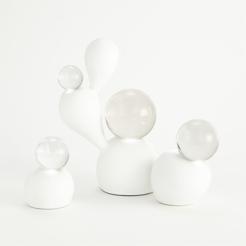 Triple Meringue Sculpture w/2 Spheres