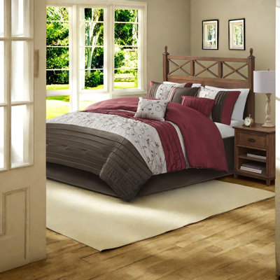 Ensemble de literie élégant 7 pièces en polyester brodé très grand pour une maison moderne