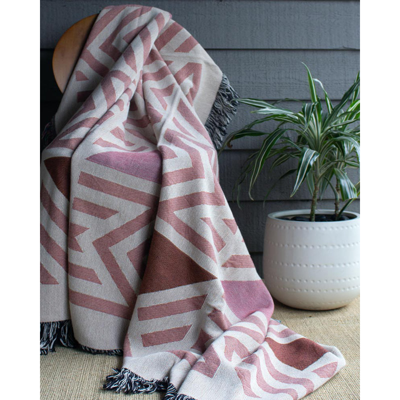Signet Throw, Quartz