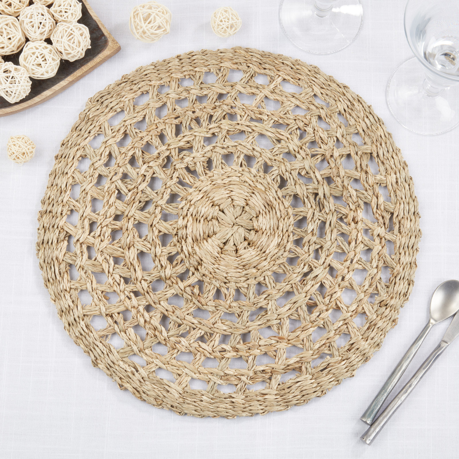 Lauderdale 100% Sea Grass No Pattern Round Placemat, Brown