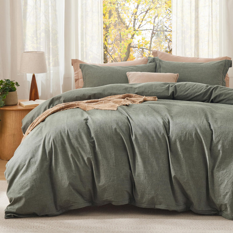 Bedsure Pre-washed Comforter Set with 100% Cotton Outer Covert, Cal King Comforter + 2 Additional Pieces, Bronze Green