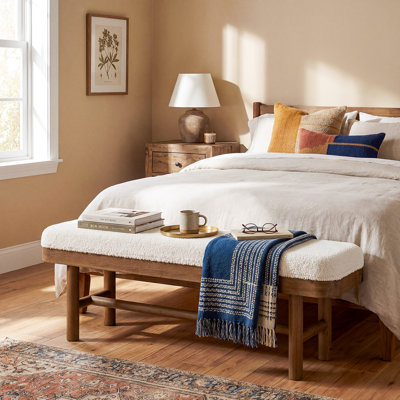 Banc de lit 55 po en bois rembourré avec coussin uni, banc de chambre blanc et brun