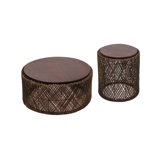 Ensemble de table basse et table de bout / d'appoint ronde Seagrass et plateau en bois massif, finition naturelle