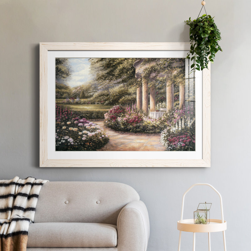 Rose Garden II - peinture encadrée, Cadre blanc, H 31,5 po x l 23,5 po x P 1,5 po