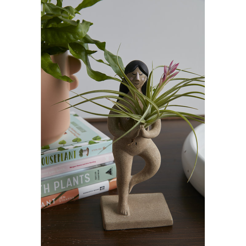 Gweltaz People Figurines & Sculptures
