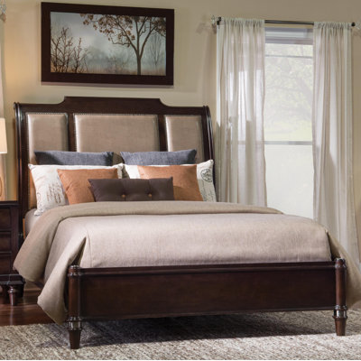 Grand lit tapissier standard Drumraymond