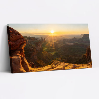 Ensemble de 1 tableau sur toile représentant un paysage de coucher de soleil dans un canyon