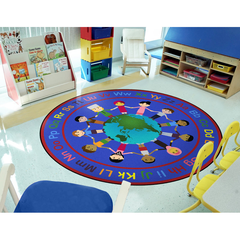 Tapis A World of Friends, Rond 5 pi 4 po