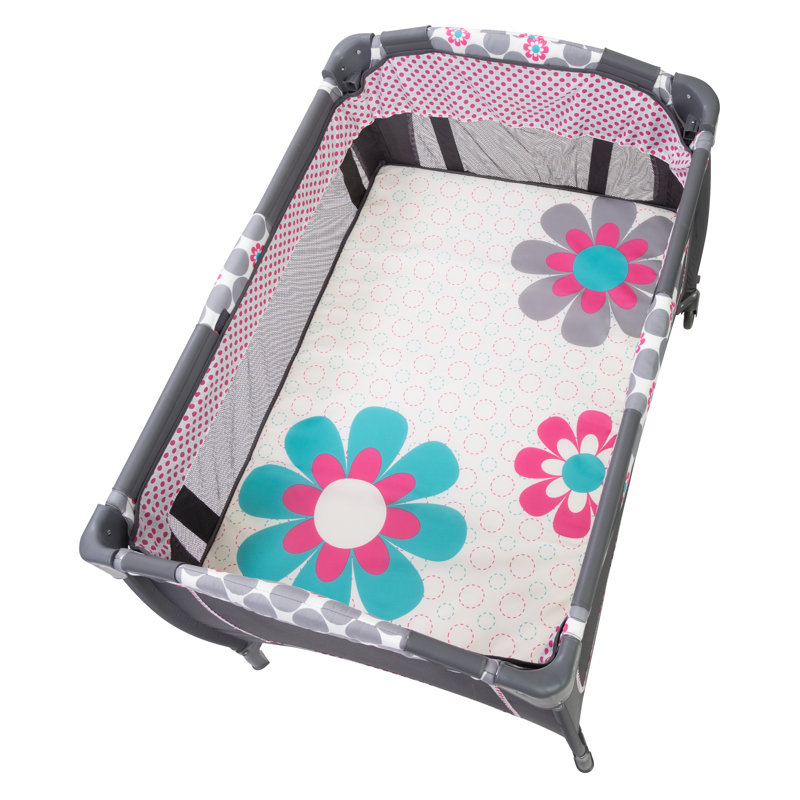 Baby Trend Lil' Snooze Deluxe II Nursery Center, Daisy Dots
