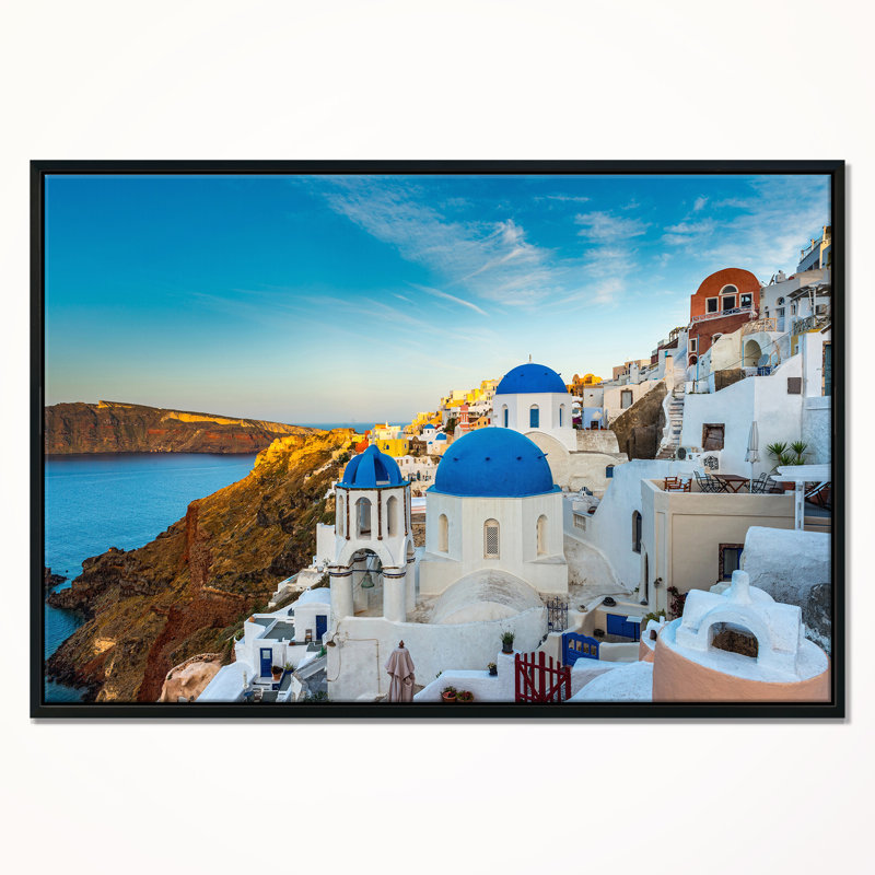 «Beautiful Santorin Homes Grèce», photographie, H 20 po x l 20 po x P 1 po, Cadre flottant