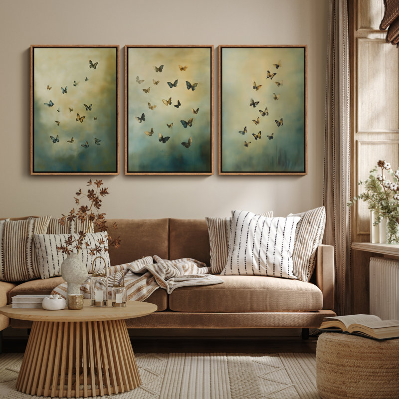 Reproduction d'art encadrée papillon doré bleu sur fond dégradé doux 3, Naturel, H 24 po x l 16 po