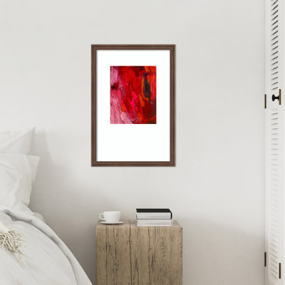 «Bold Crimson Abstract 478» par Preston Harmon, impression sur bois encadrée
