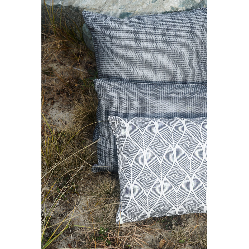 Lumbar Indoor/Outdoor Pillow Cover & Insert, Gray, 14" x 20"