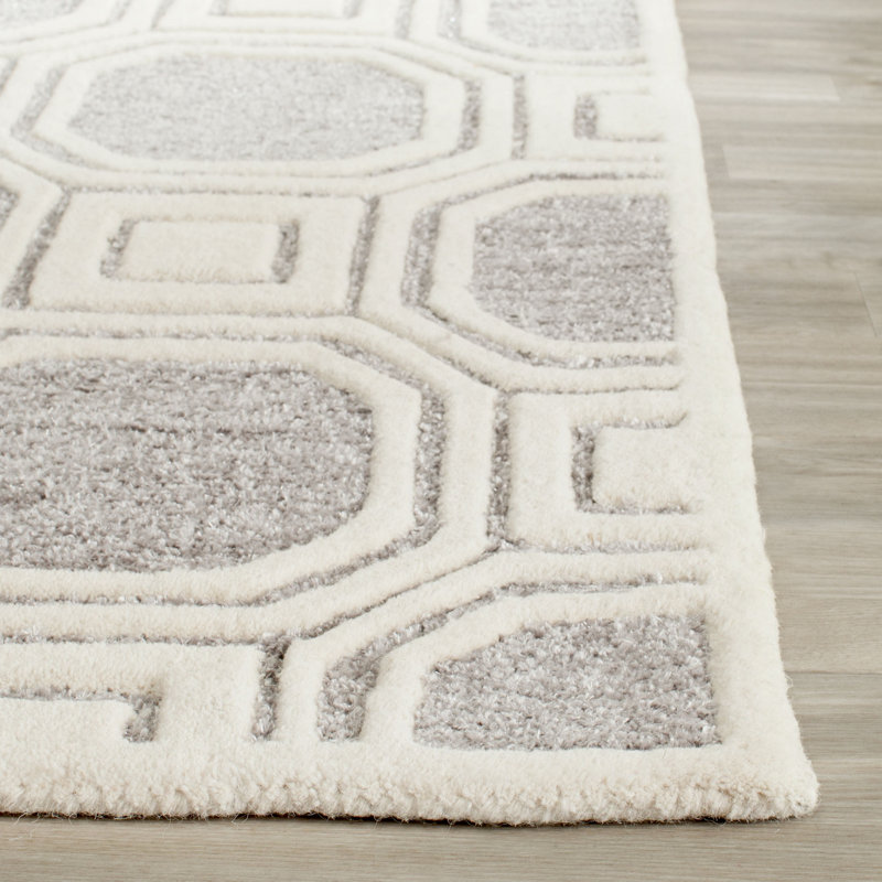 Nita Geometric Hand Woven Area Rug, Rectangle 122 x 183 cm