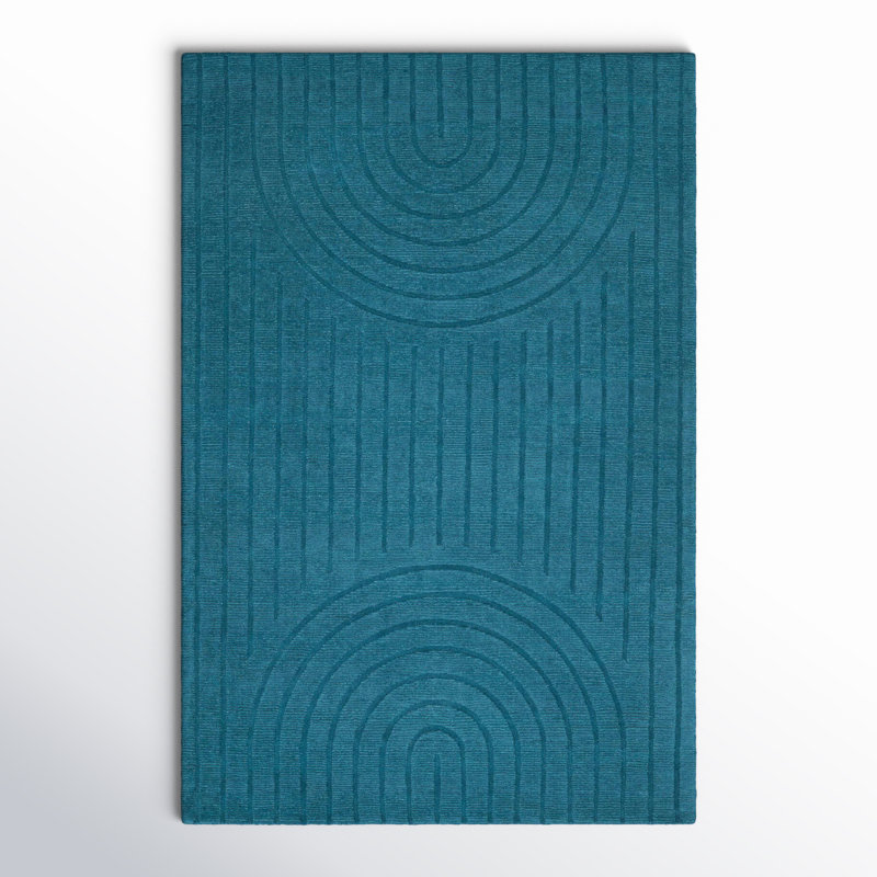Quintessa Hand Loomed Wool Area Rug in Blue, Rectangle 2' x 3'