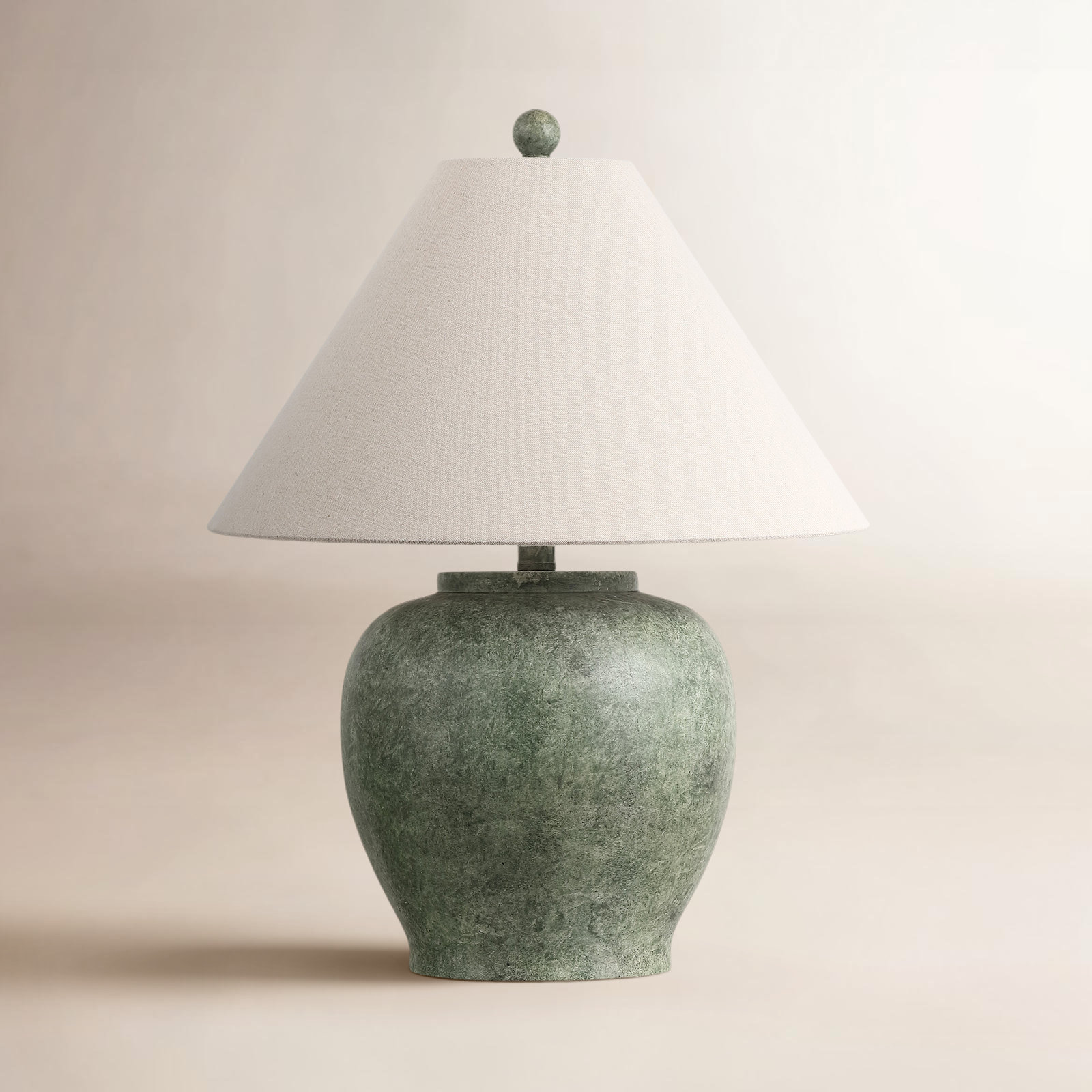 Deidrian Table Lamp