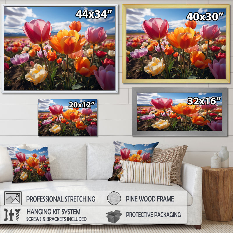 Tulipes «Fields of Color IV», reproduction sur toile, H 34 po x l 44 po x P 1,5 po, Cadre simple blanc