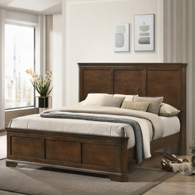 Maderne Traditional Wood Panel Bed