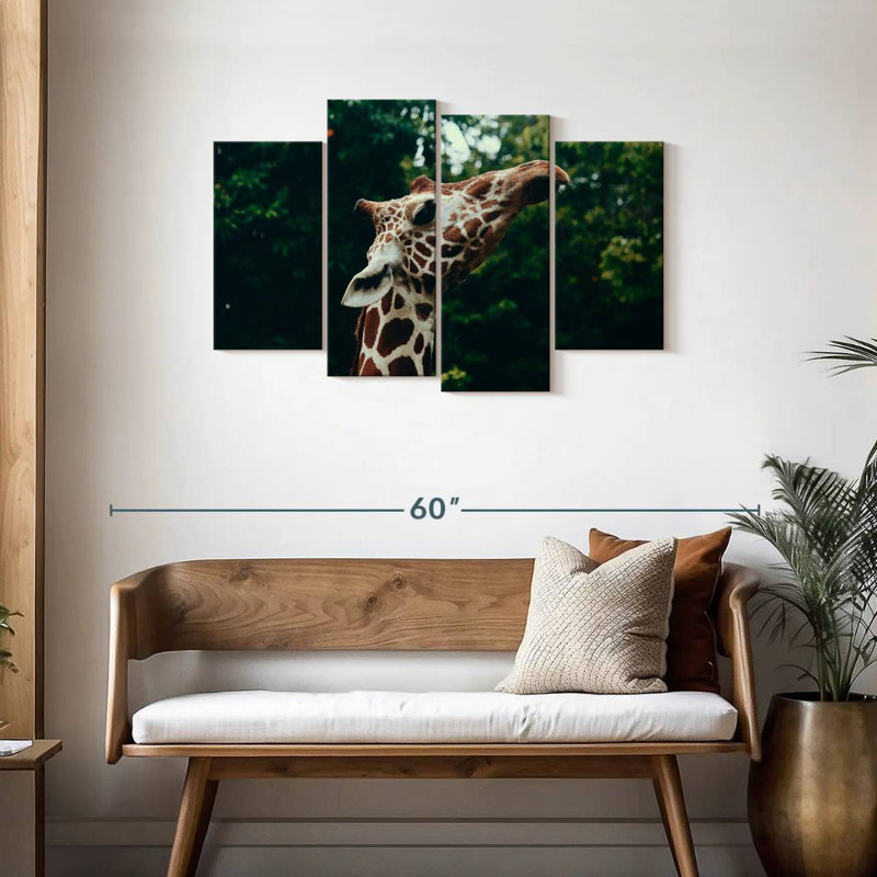 Gros plan d'une tête de girafe Brampt, H 27 po x l 43 po