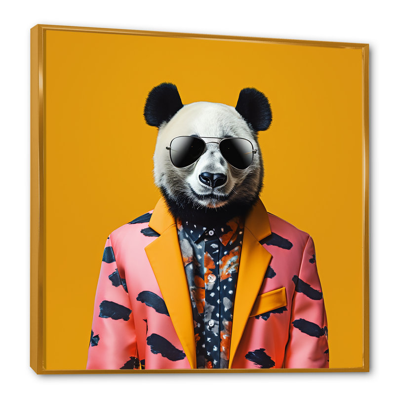 Fashion Panda In suit III - Art mural animal panda, Cadre flottant doré, H 30 po x l 30 po x P 1,5 po