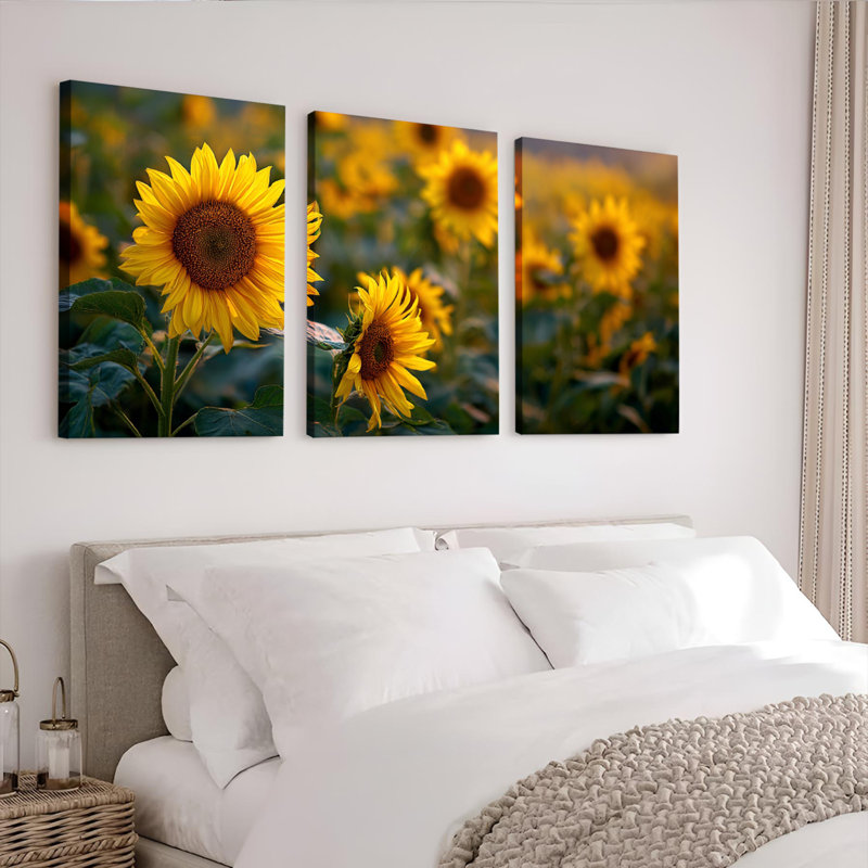 Ensemble de 3 tableaux sur toile représentant un champ de tournesols, pour la décoration du salon, H 36 po x l 72 po
