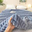 Jeté à rayures 3D doux Snooztex pour canapé-lit, douillette douillette en peluche moelleuse pour la décoration de la chambre à coucher, cadeaux chauds et légers pour la fête Gentlesoft (bleu, double)-126662644-126662645