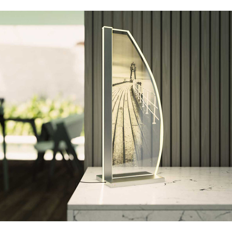 Madalene Metal Novelty Lamp