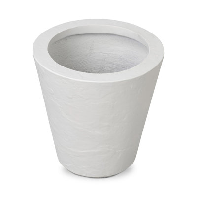 Suvi Concrete Planter