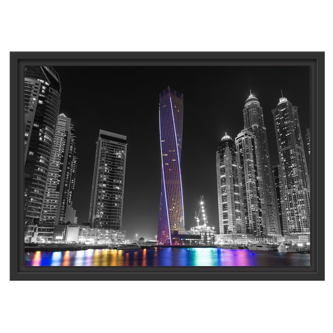 Gerahmtes Wandbild Skyline von Dubai bei Nacht