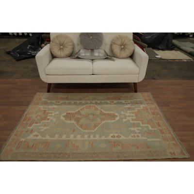 Tapis géométrique Kilim