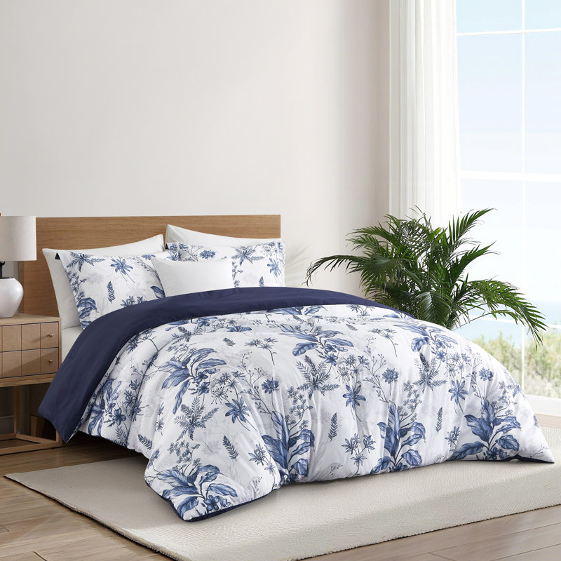 Ensemble d'édredon en microfibre 3 pièces Hasika, Grand lit, Bleu blanchi