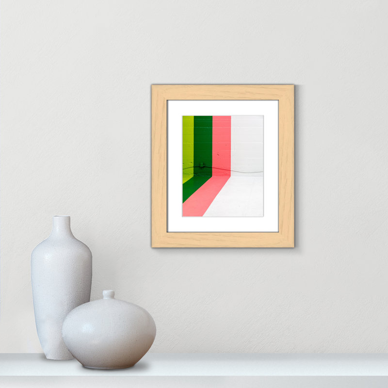 «Happy Bright Stripes», impression encadrée sur papier par Jason Leung, H 16,5 po x l 14,5 po x P 1,25 po